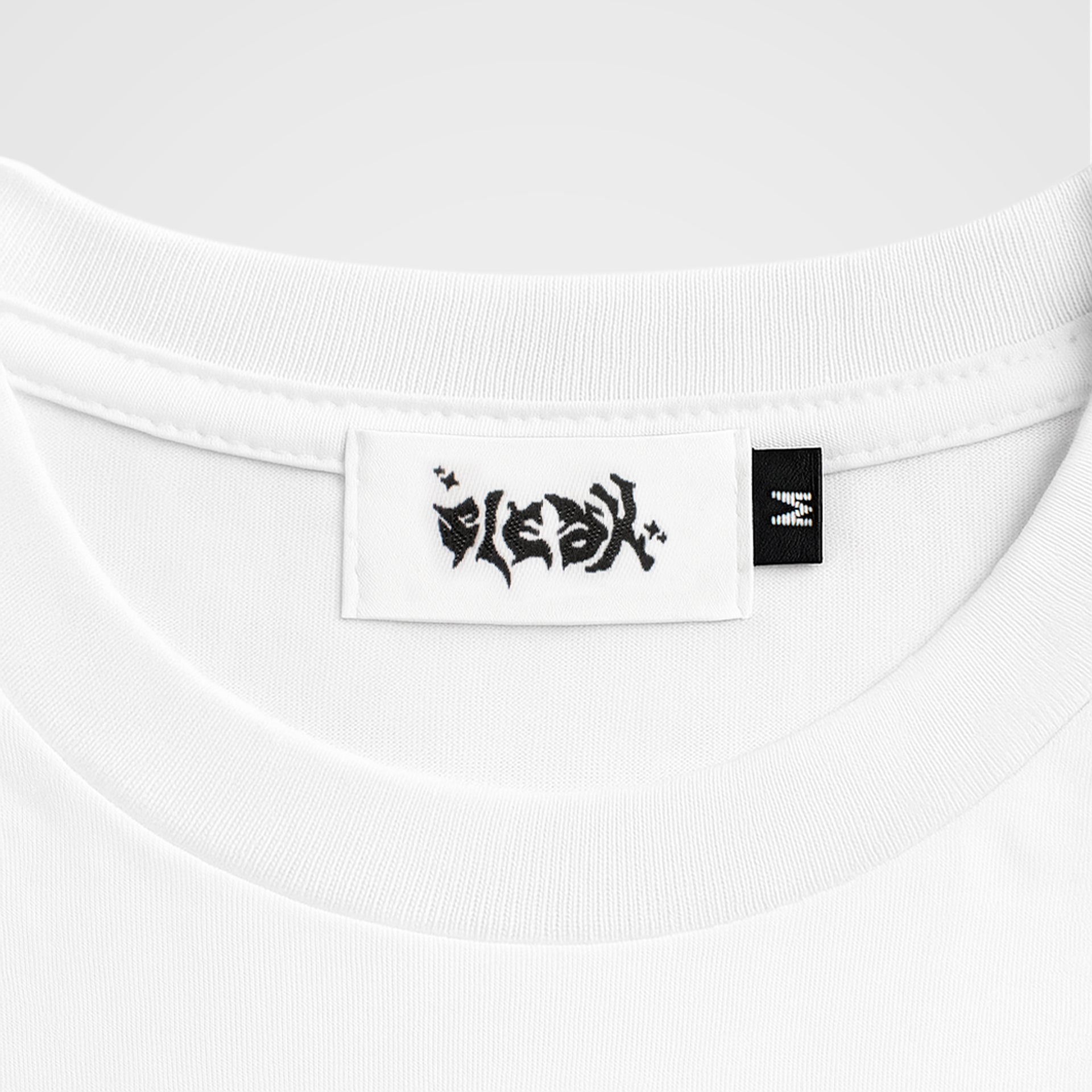 "VOID SCRIPT" TEE - WHITE